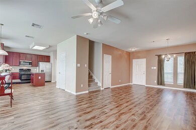 6862 Commerce Creek Dr, Houston, TX 77040 - photo 5