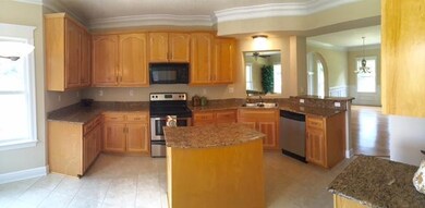 JeneeStagedKitchen