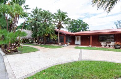 11450 SW 17th St, Davie, FL 33325 - photo 2