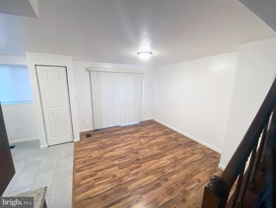 13975 Middle Creek Place, Centreville, VA 20121 - photo 4