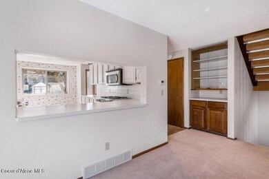 21392 N Circle #2 - (8)