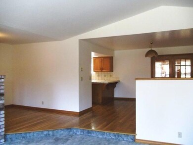 777 Hixson Dr, Grants Pass, OR 97526 - photo 7