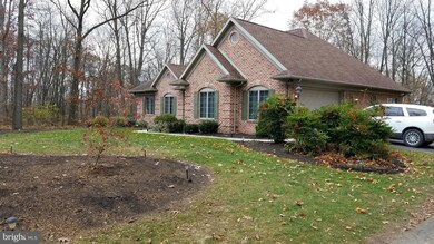 345 Lindman Dr, Chambersburg, PA 17202 - photo 4