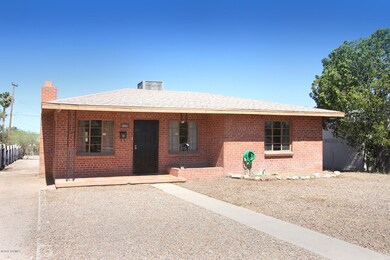 1041 E.   Waverly