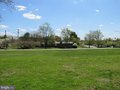 3212 Greencastle Rd, Burtonsville, MD 20866 - photo 5