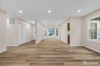 153 Concordia Cir unit d, Monroe Township, NJ 08831 - photo 4