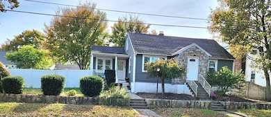 42 Ancona Rd, Worcester, MA 01604 - photo 2