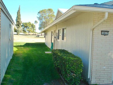 18637 N Conestoga Dr, Sun City, AZ 85373 - photo 2