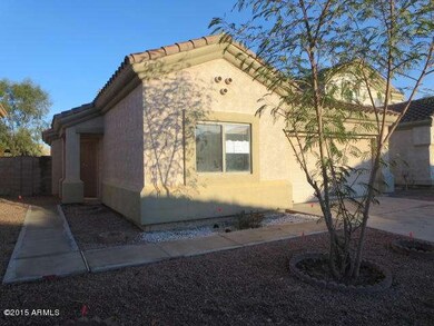 023-362752 -Left Center
