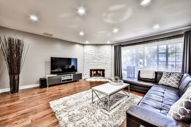 1604 Grove Ave unit 1B1604, Schaumburg, IL 60193 - photo 3