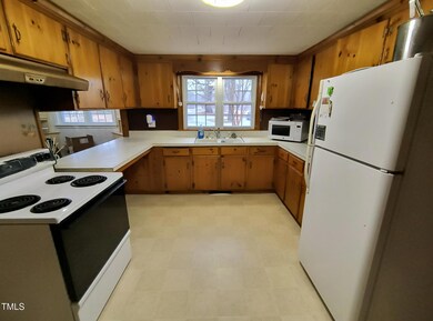 IMG_20250211_145945994_HDR (1).jpg kitch