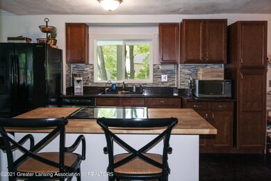 Kitchen with Island