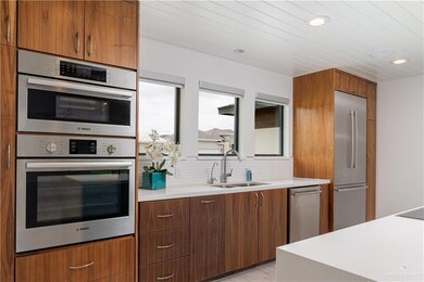 1818 Saint Claire Ave, Edinburg, TX 78539 - photo 5