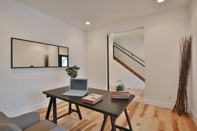 216-W3rd-56