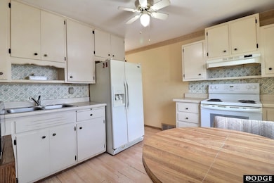 1749 Old 8 Hwy, Fremont, NE 68025 - photo 6