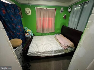 9444 Dubarry Ave, Lanham, MD 20706 - photo 7