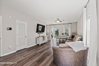 06-Living Room