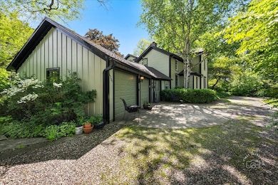 Attached 2 Car Garage