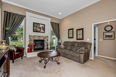 308 Alexander Creek Ct, Raymore, MO 64083 - photo 4