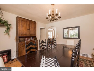 927 Warwick Rd, Haddonfield, NJ 08033 - photo 6