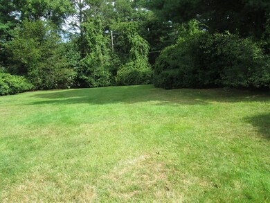 688 Common St unit 1, Walpole, MA 02081 - photo 2