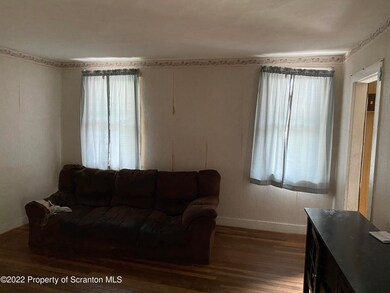 807 Hampton St, Scranton, PA 18504 - photo 2
