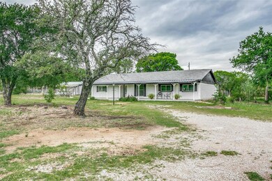 102 Rankin Rd, Azle, TX 76020 - photo 3