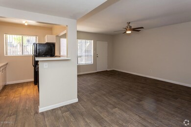 the-brentwood-apartments-phoenix-az-buil