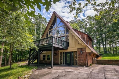 927 Greenleaf Dr, New Albany, IN 47150 - photo 2