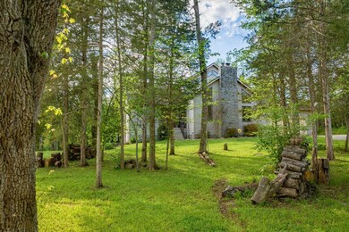 2101 Carpenter Pike, Versailles, KY 40383 - photo 3