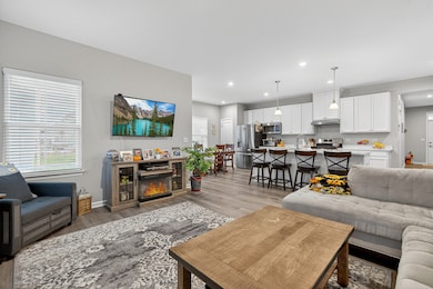 7441 Great Northern Trail, Union, IL 60180 - photo 3