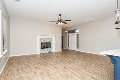 9948 SW 22nd St, Yukon, OK 73099 - photo 6