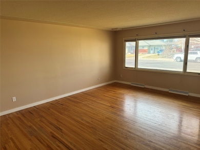 701 55th St S, Great Falls, MT 59405 - photo 6
