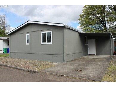 15217 SE Louise Ln, Clackamas, OR 97015 - photo 2