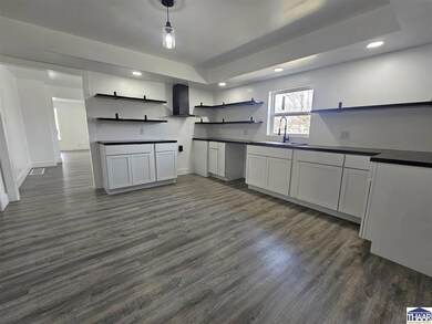 1110 S 17th St, Terre Haute, IN 47802 - photo 4