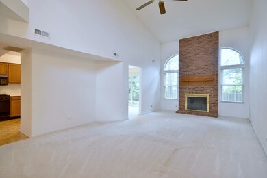 1609 W Orchard Place unit D, Arlington Heights, IL 60005 - photo 2