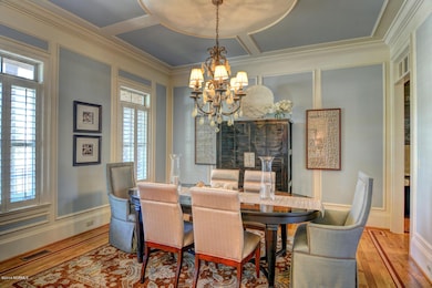 5420 Andrews Reach Loop-large-004-25-DSC