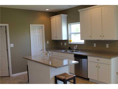 12042 Raiders Blvd, Fishers, IN 46037 - photo 6