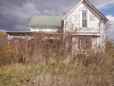 11899 S Hartford City Rd, Warren, IN 46792 - photo 2