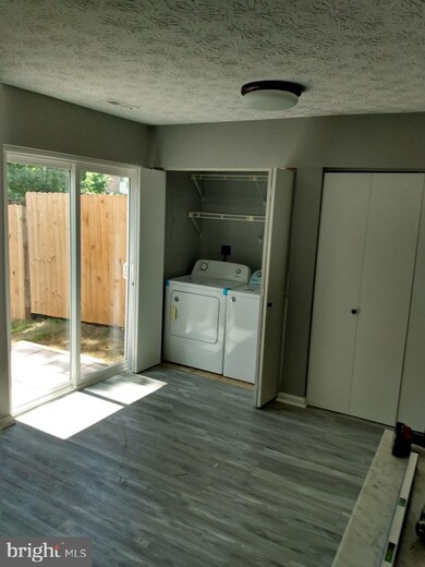 18660 Winding Creek Place, Germantown, MD 20874 - photo 6