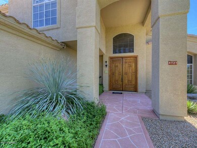 Front Entry w/Double Doors