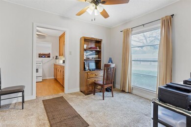 252 E Boyd St, Bonham, TX 75418 - photo 7