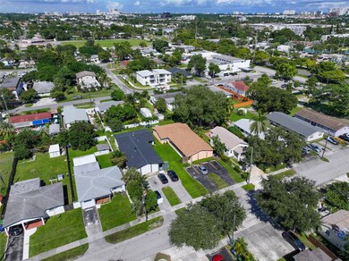 34 SW 7th St unit 1, Hallandale Beach, FL 33009 - photo 5