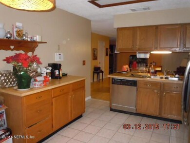 5615 Bennington Dr, Jacksonville, FL 32244 - photo 6