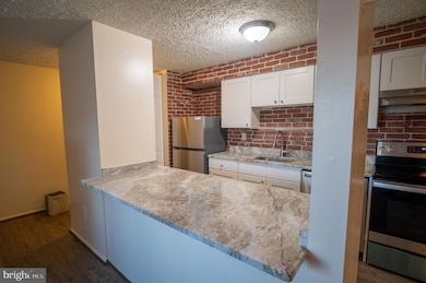 19525 Gunners Branch Rd unit D, Germantown, MD 20876 - photo 4