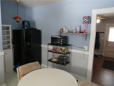311 Kitchen