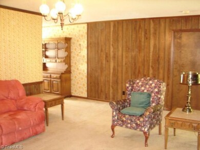 312 Springwood Rd, Asheboro, NC 27205 - photo 7