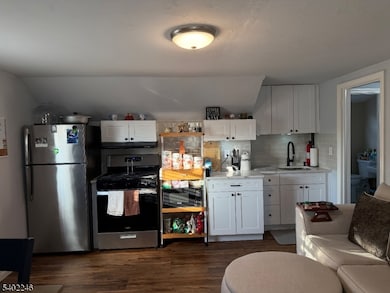 8 Rowe Place, Bloomfield, NJ 07003 - photo 6