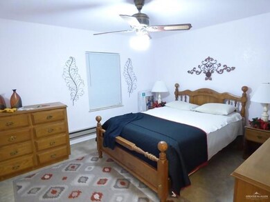 851 Kennard St, Donna, TX 78537 - photo 7