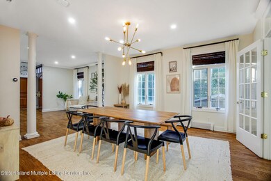 Grymes Hill Dining Room
